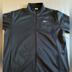 Nike thermal-Fit No hood